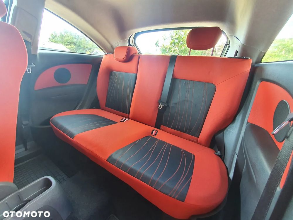 Opel Corsa - 16