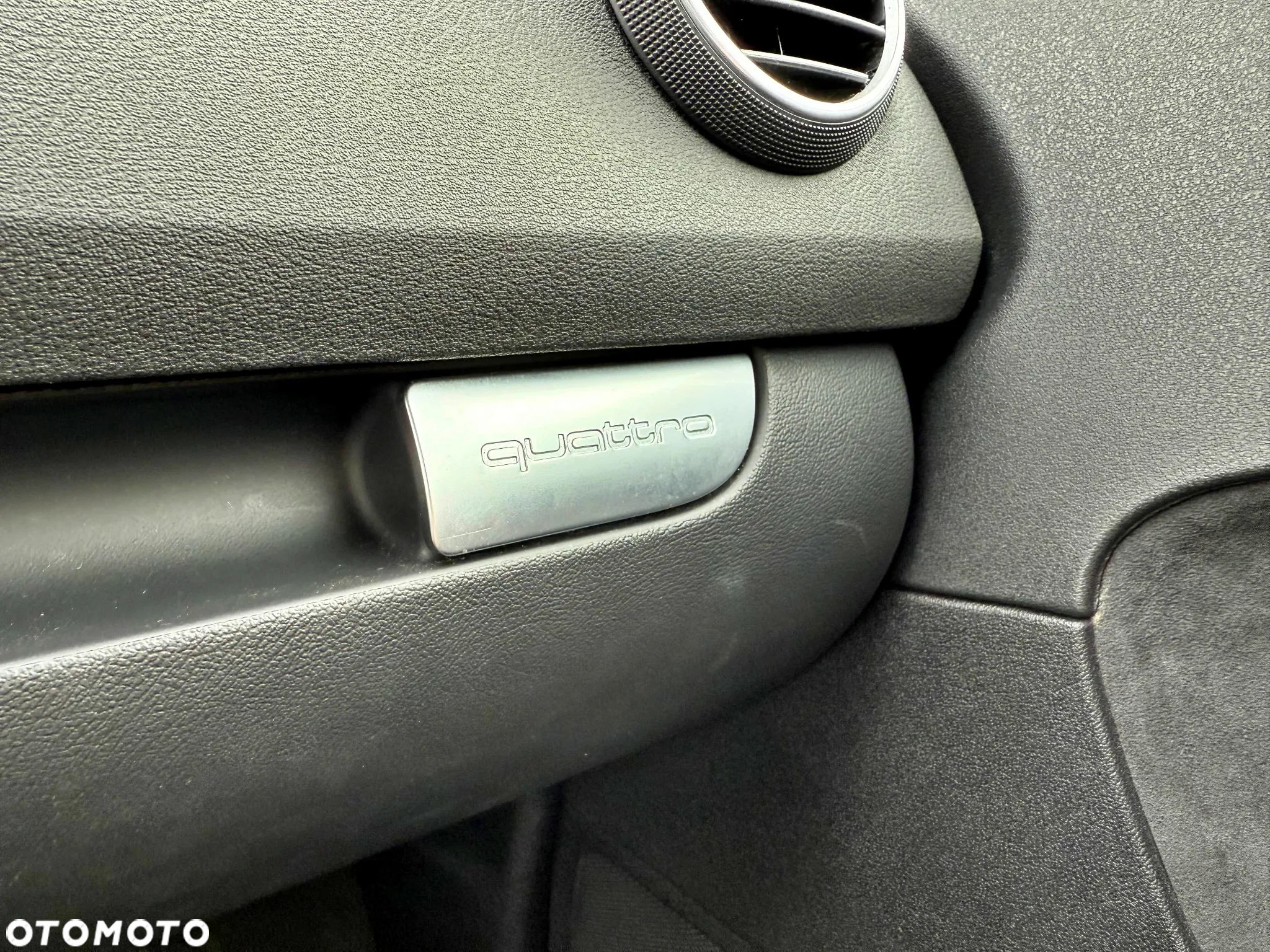 Audi A3 ver-2-0-tfsi-quattro-sportback-ambition - 25