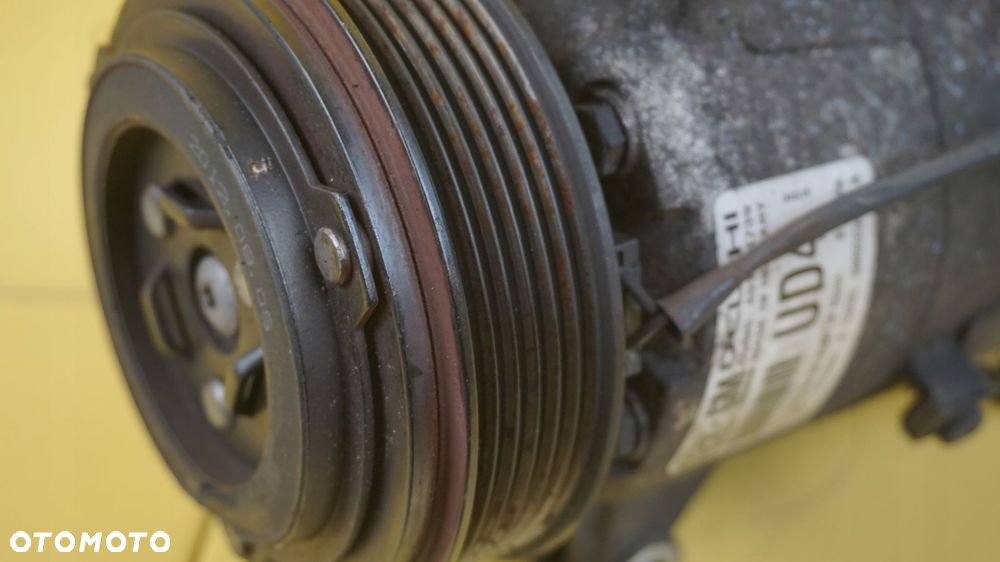 ZAFIRA C ASTRA 2.0 CDTI 14r 165KM A20DTH sprezarka klimatyzacji 13335252 - 5