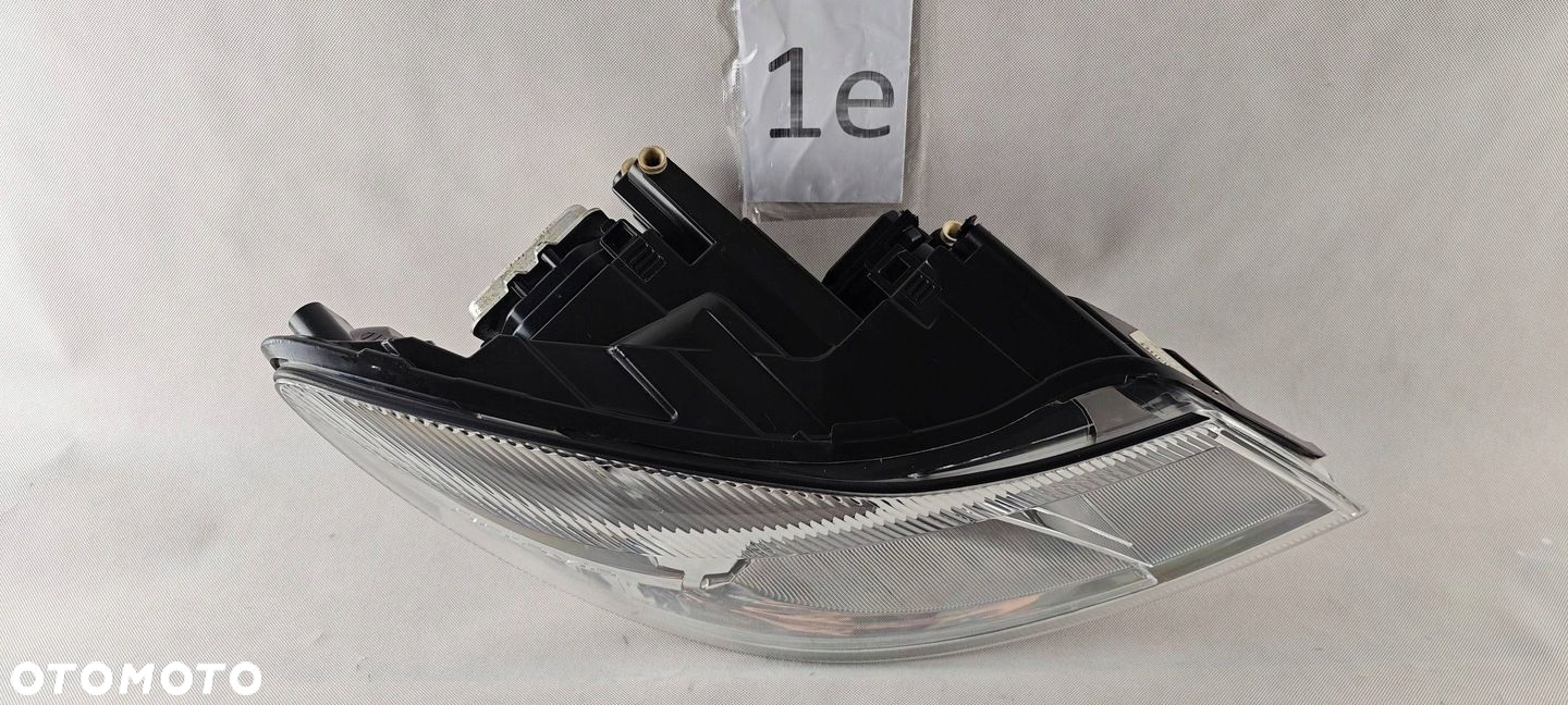 Skoda Octavia II LIFT XENON PRAWY REFLEKTOR LAMPA 1Z1941016G - 6