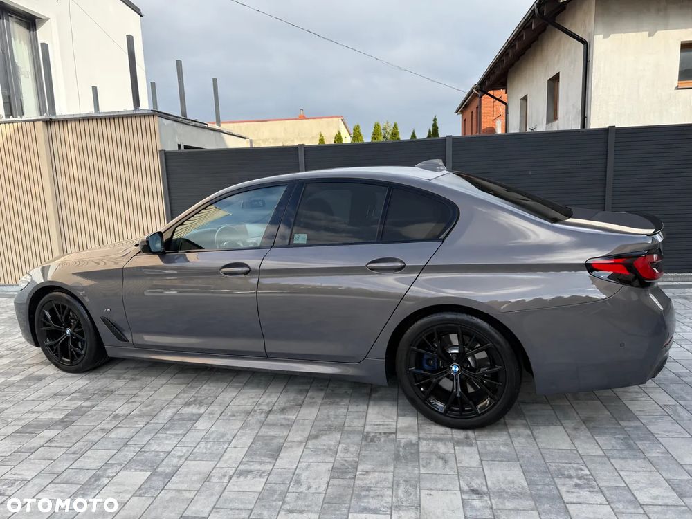 BMW Seria 5 2023 photo 5