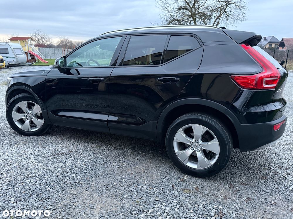 Volvo XC 40 D3 SCR Momentum - 3