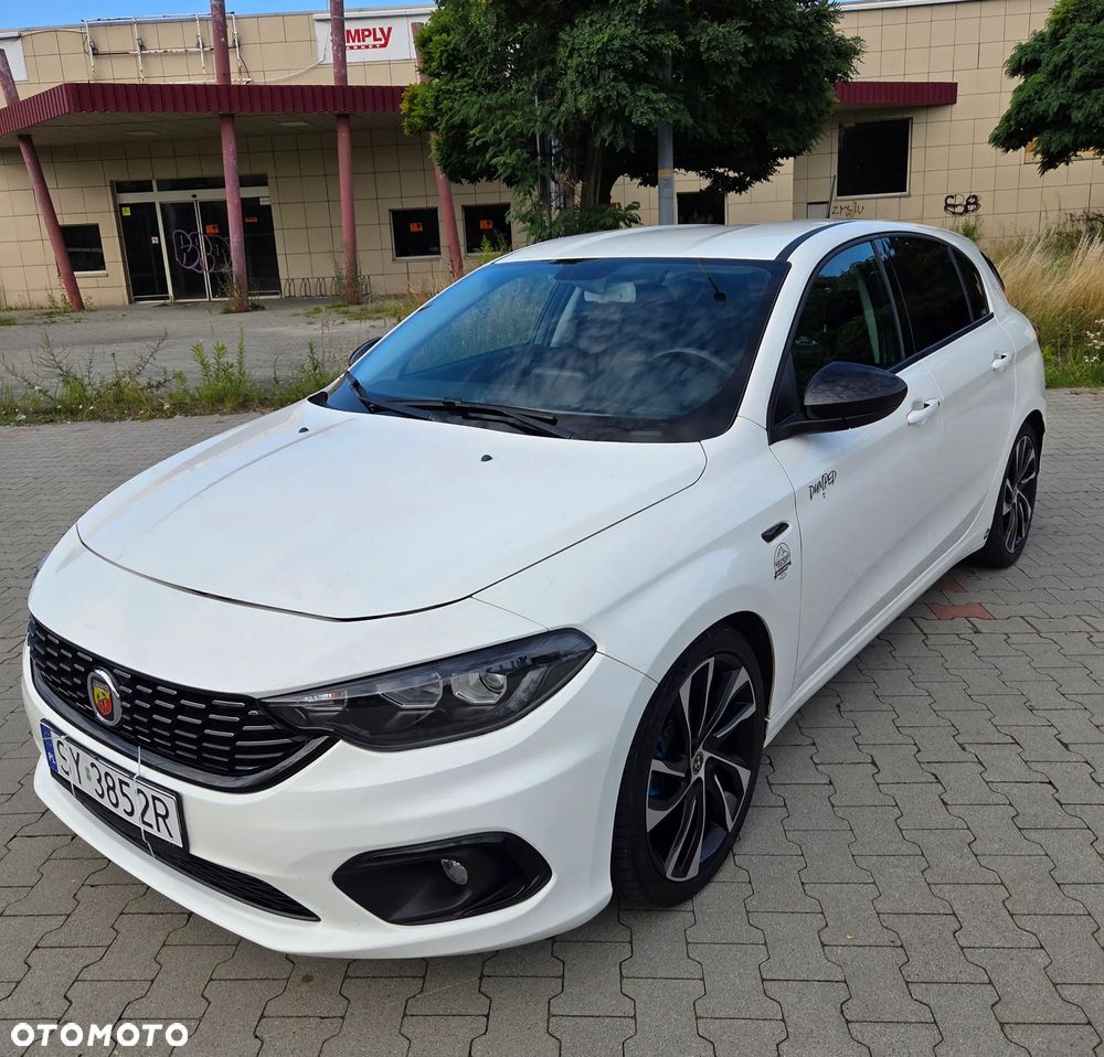 Fiat Tipo 1.4 T-Jet S-Design - 1