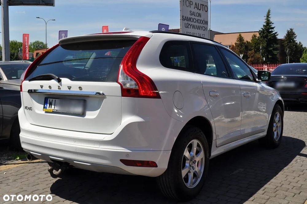 Volvo XC 60 D3 Drive-E Momentum - 6