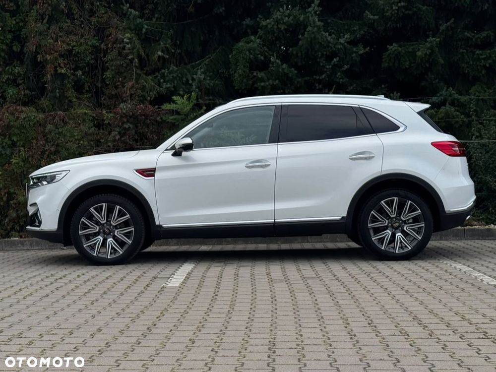 Hongqi HS5 2.0T AWD - 34
