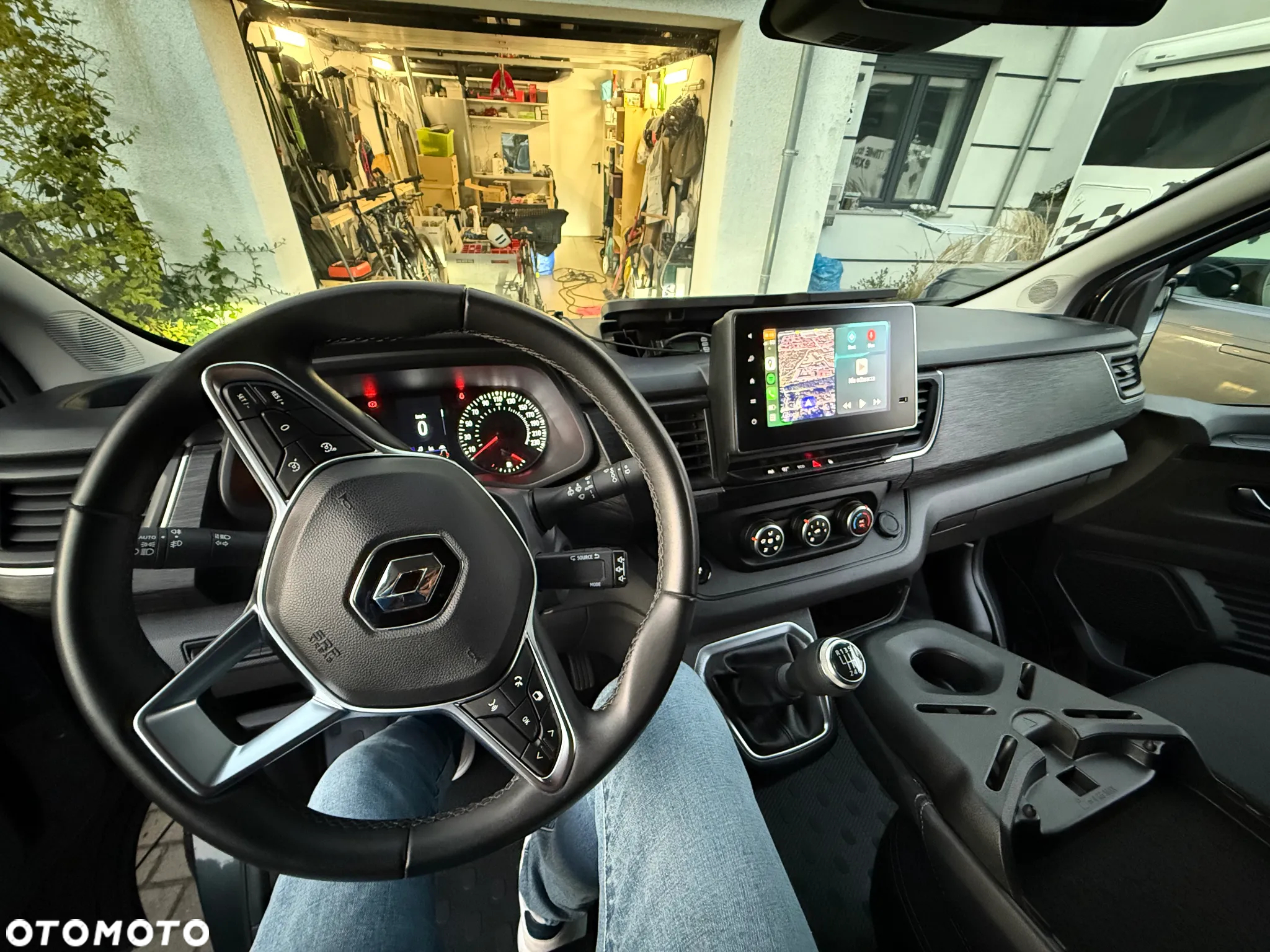 Renault Trafic - 17