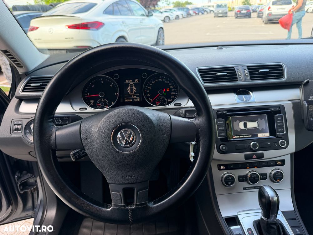 Volkswagen Passat 2.0 TDI Comfortline Aut - 8