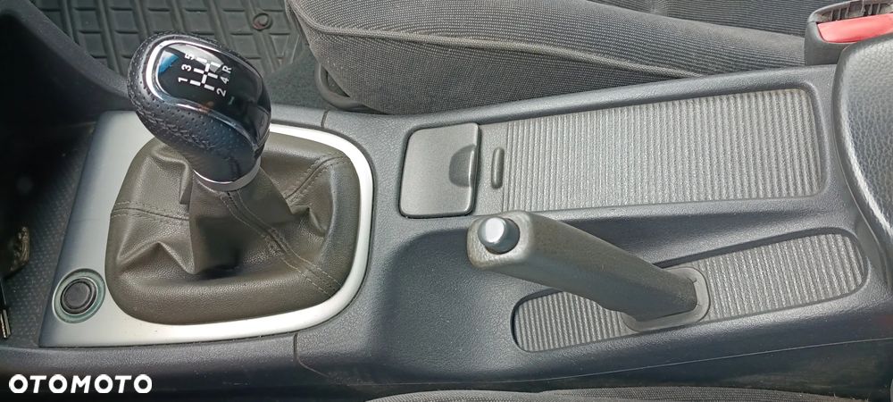 Volvo V40 1.8 - 35