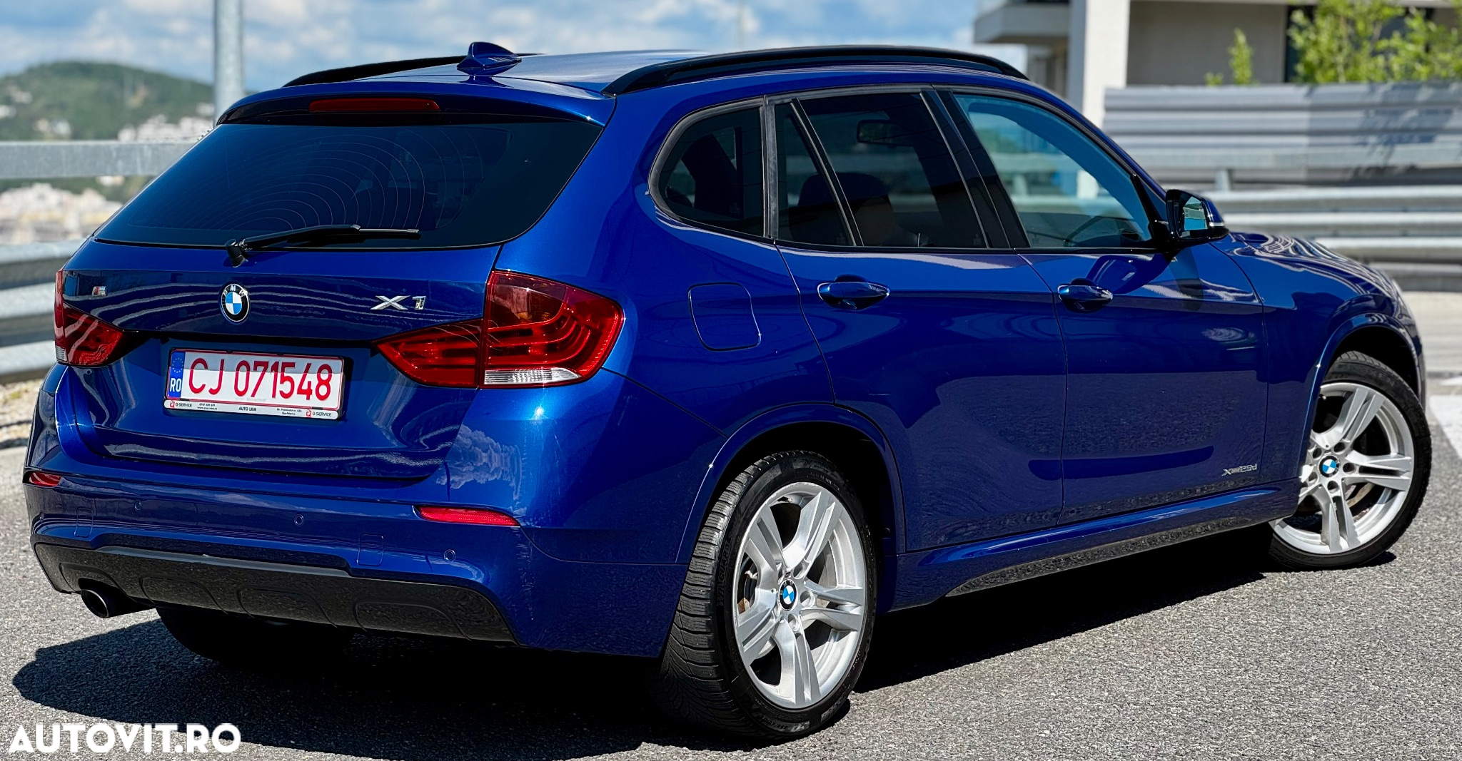 BMW X1 xDrive25d Aut. Sport Line - 4