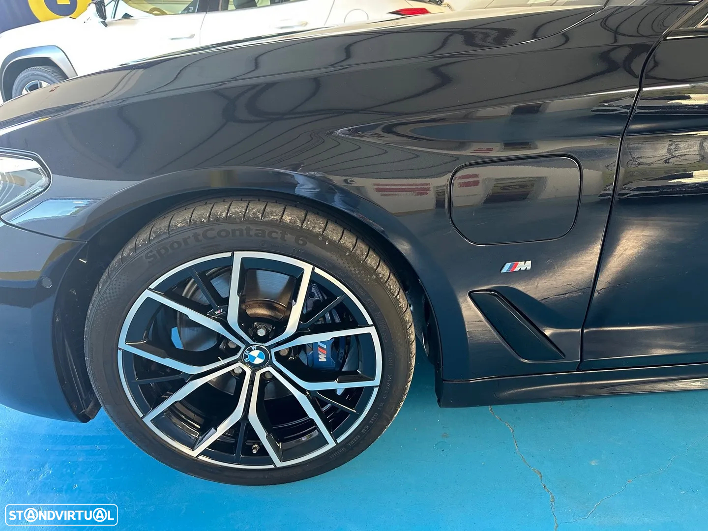 BMW 530 e Pack Desportivo M - 5