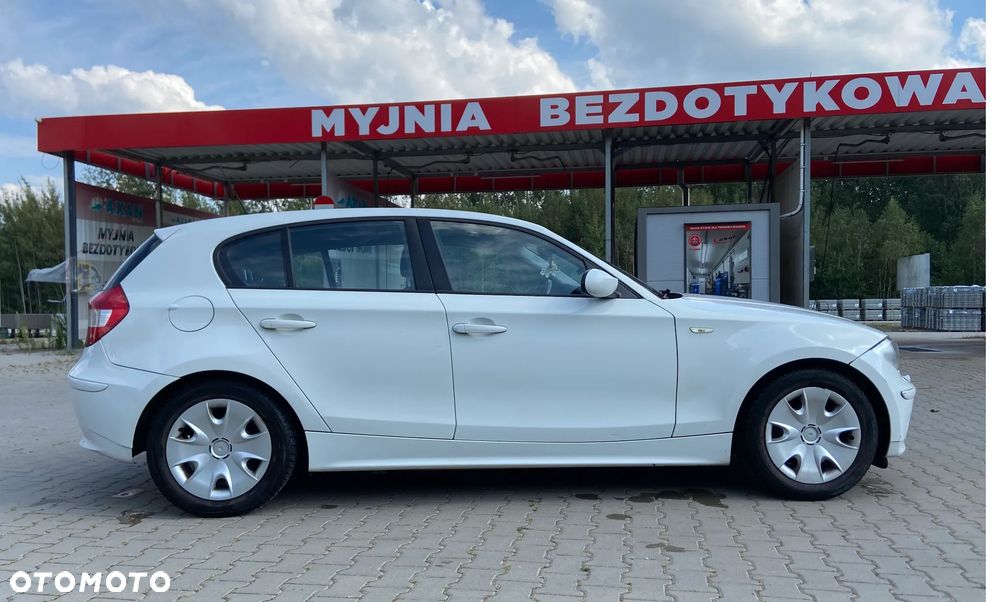 BMW Seria 1 116i - 3