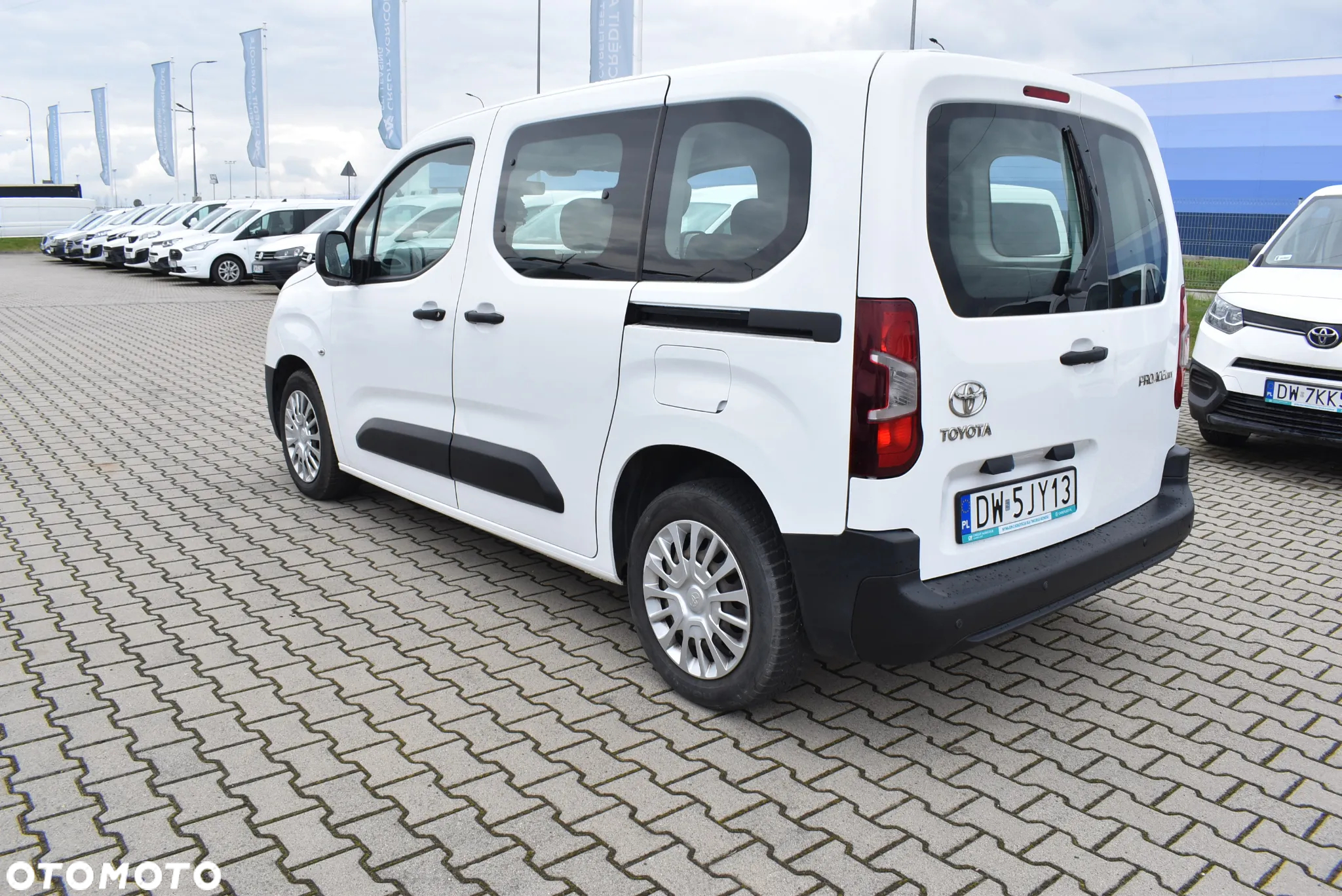 Toyota Proace City Verso 1.5 D-4D Business - 9