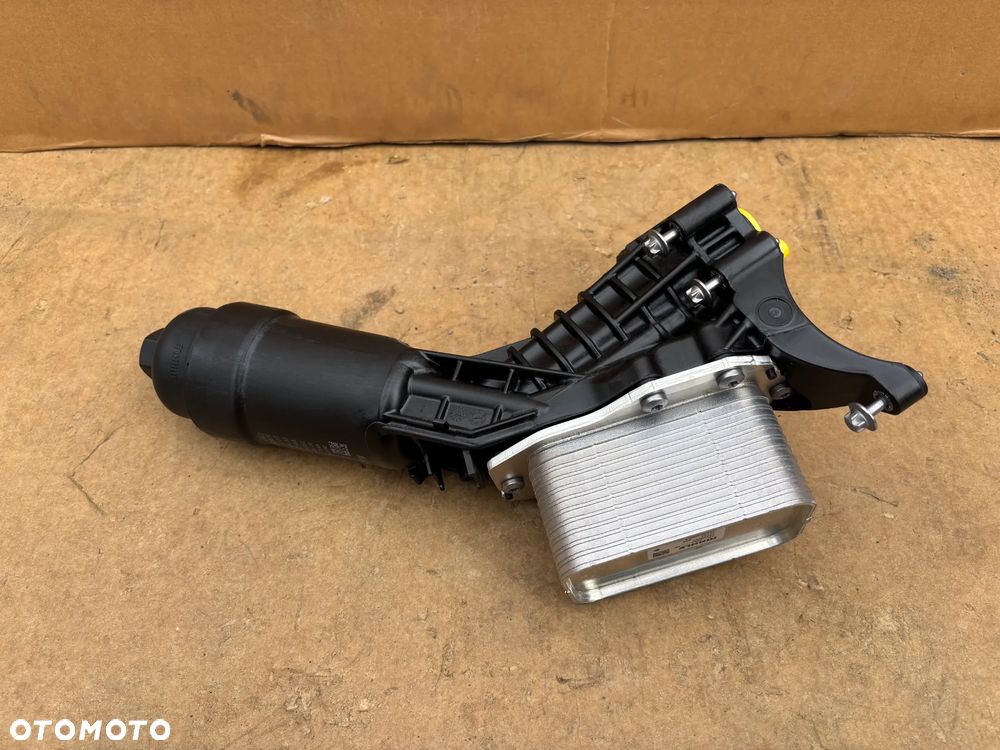 Nowa Oryginalna BMW Obudowa Filtra Oleju Podstawa Filtr Oleju Chłodniczka Oleju X3 G01 X4 G02 X5 G05 3 G20 5 G30 11428580415 8580415 2.0 Diesel 18D 20D 25D 72435984 - 8