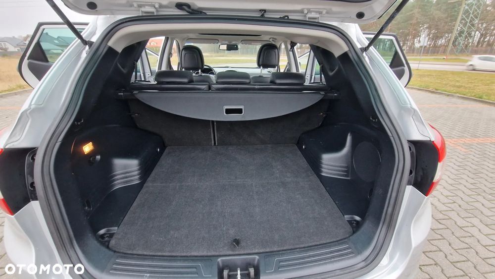 Hyundai ix35 1.7 CRDi Premium 2WD - 25