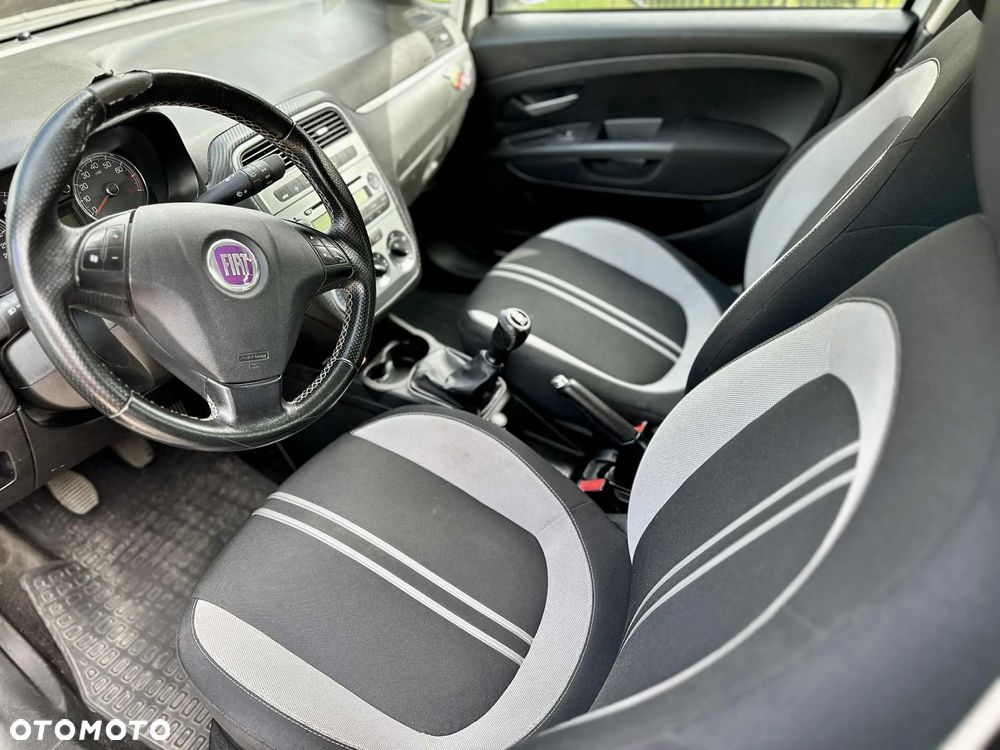 Fiat Grande Punto - 4