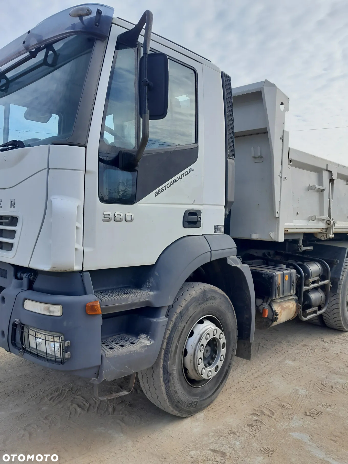 Iveco Trakker - 7