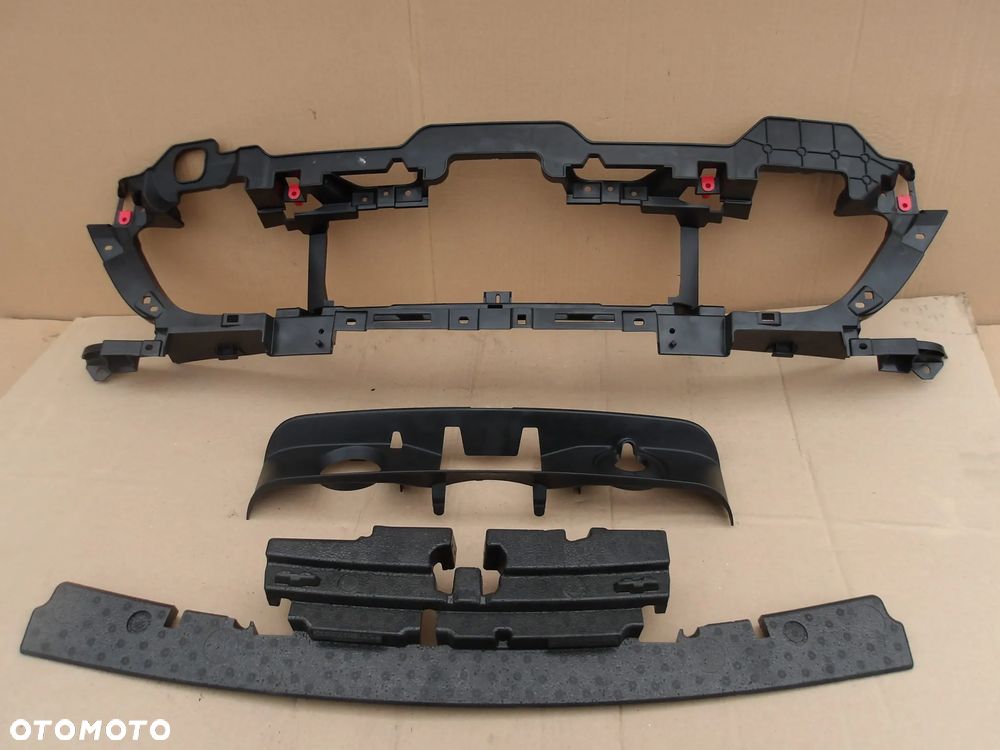 ABSORBER ZDERZAKA AUDI E TRON GT 4J3807550A - 2