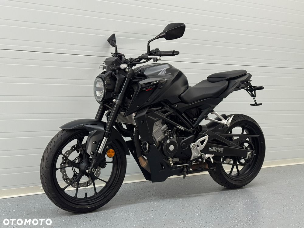 Honda CB - 10