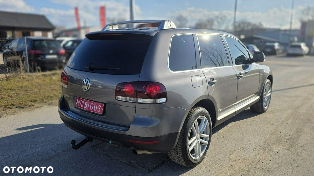 Volkswagen Touareg - 8