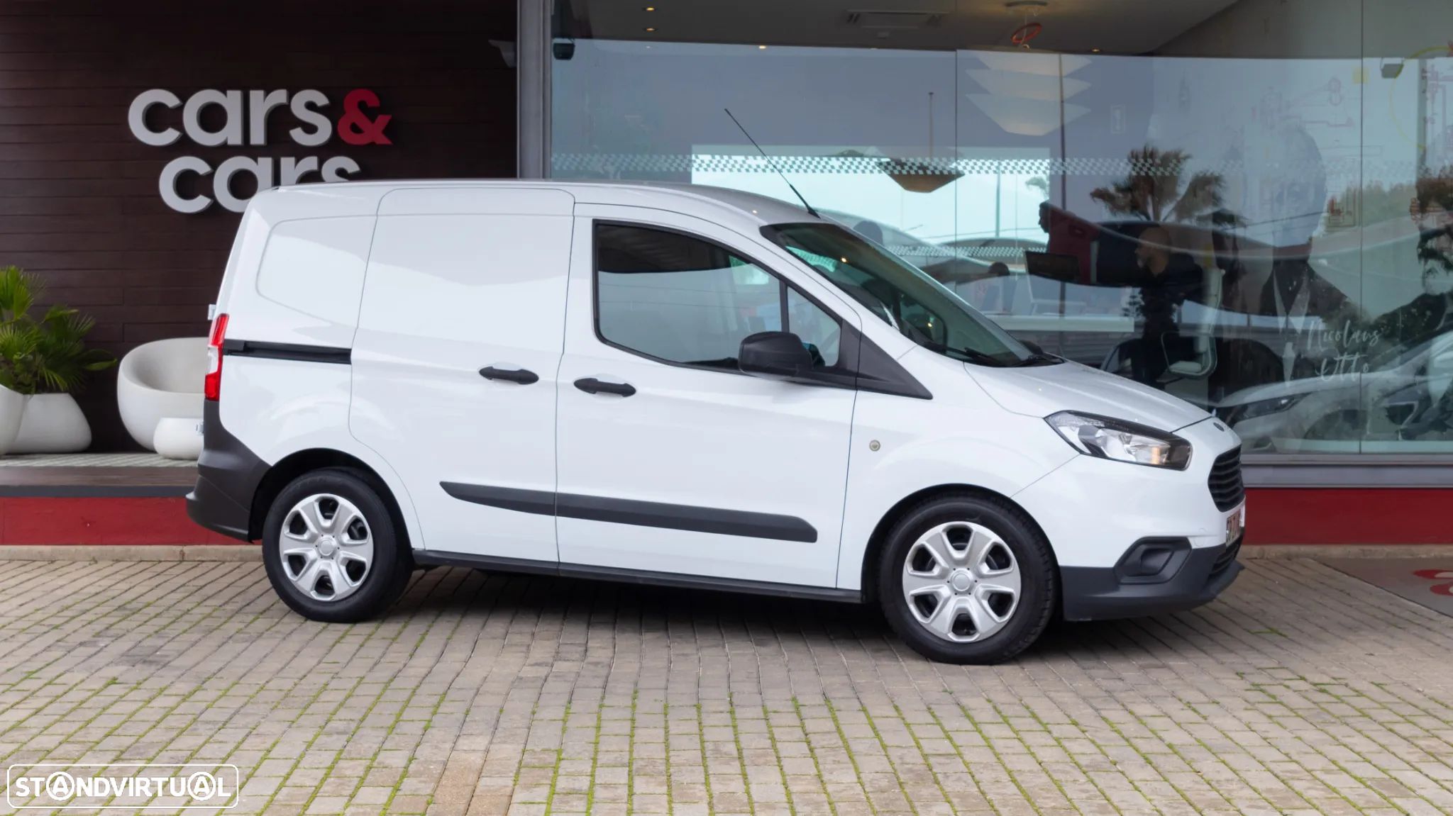 Ford Transit Courier 1.5 TDCi Trend - 1