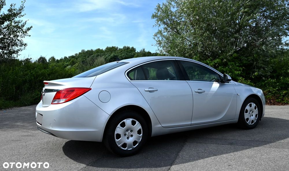 Opel Insignia 1.6 - 11