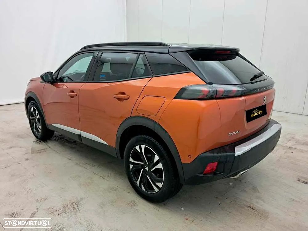 Peugeot 2008 1.2 PureTech GT EAT8 - 5
