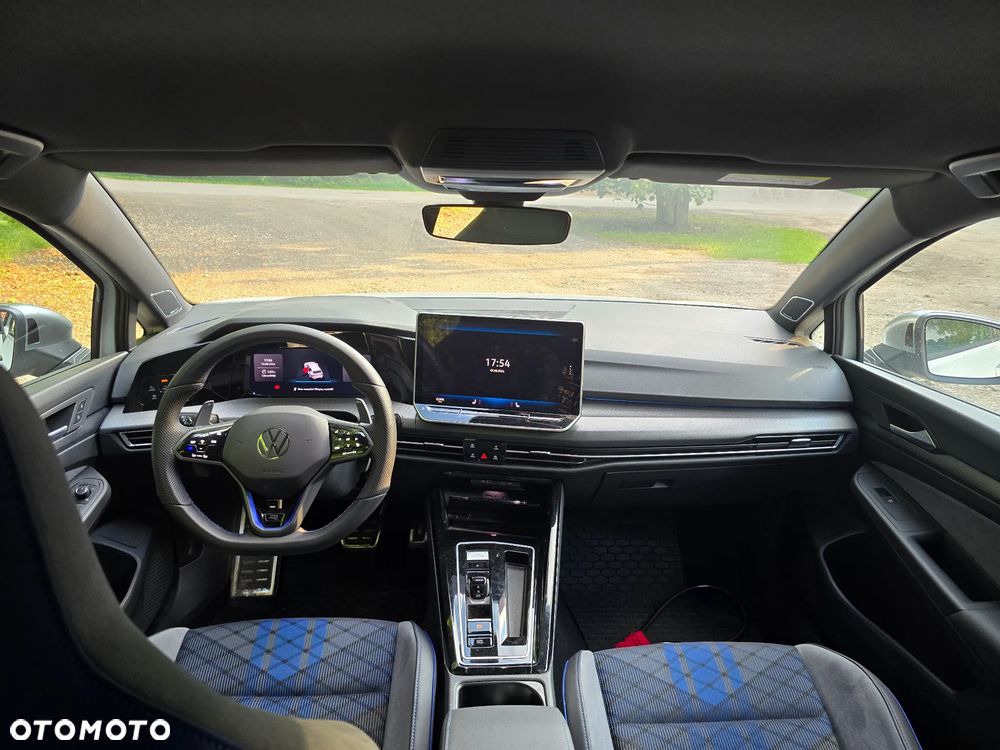 Volkswagen Golf 2.0 TSI 4Motion R DSG - 11