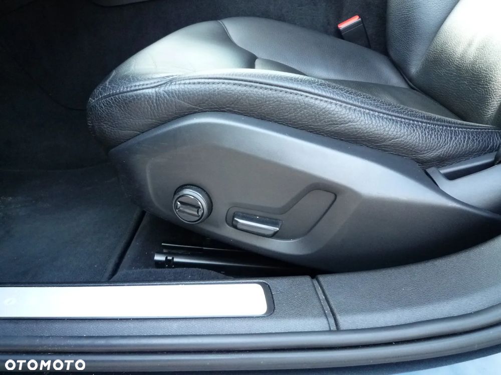 Volvo V60 D3 Geartronic Kinetic - 22