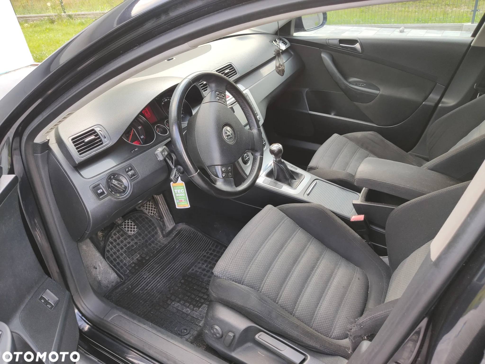 Volkswagen Passat 2.0 TDI Sportline - 6