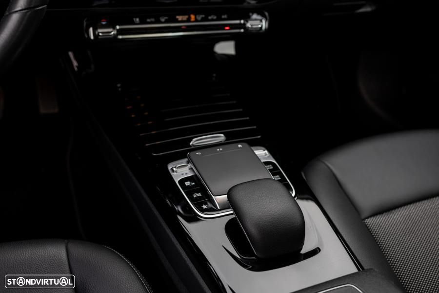 Mercedes-Benz CLA 250 Shooting Brake Progressive Aut. - 31