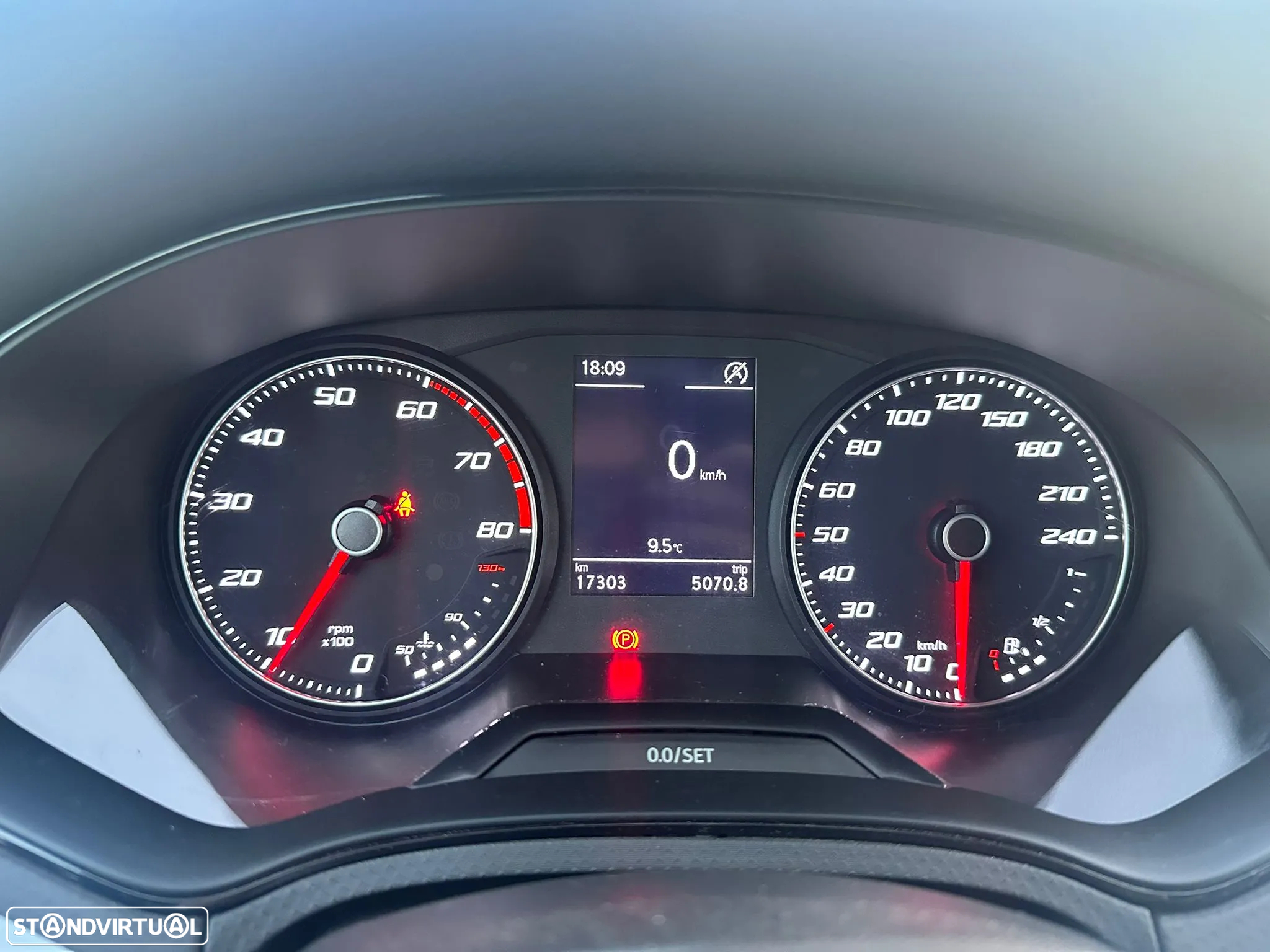 SEAT Arona 1.0 TSI FR - 8