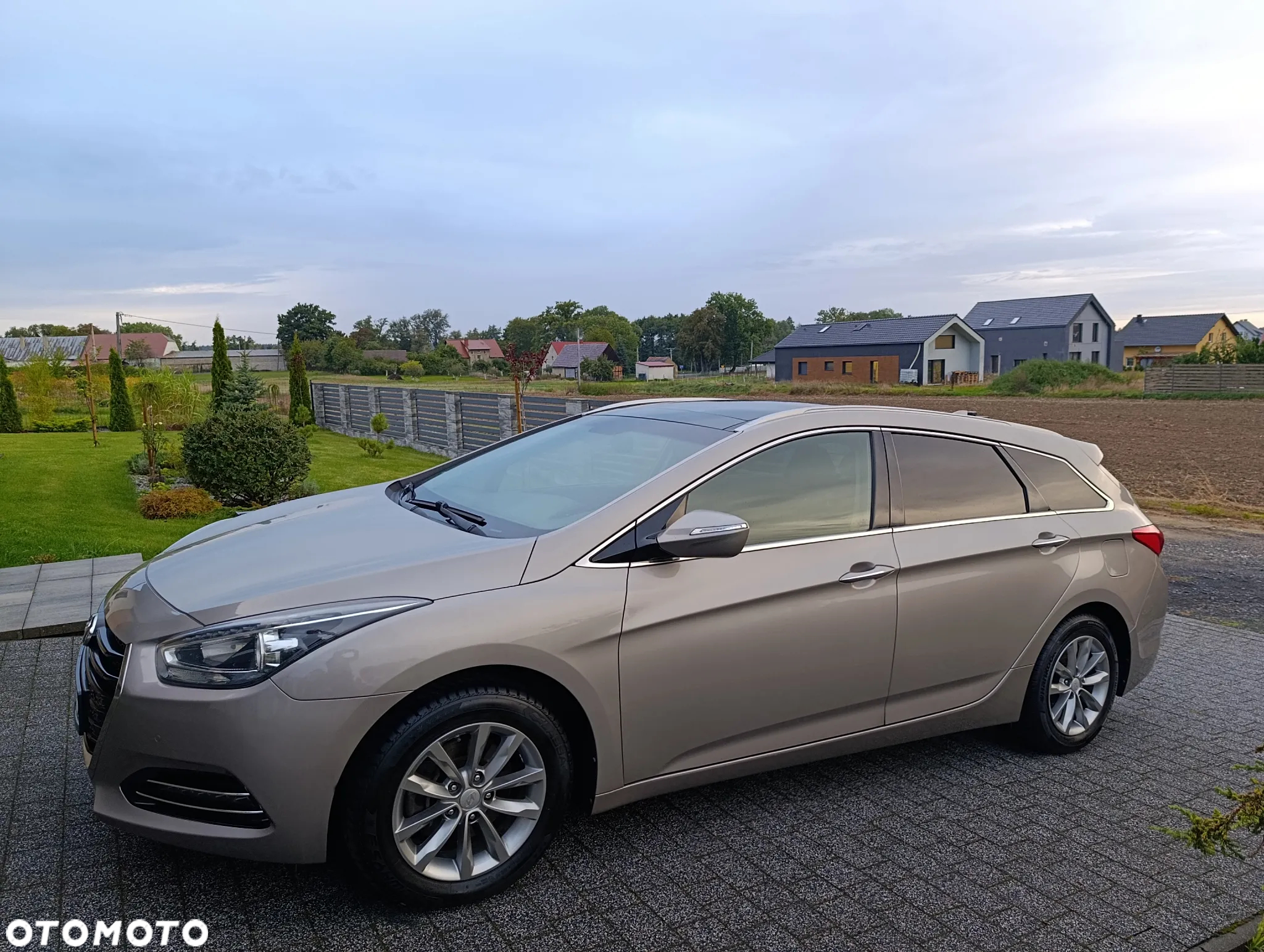 Hyundai i40 1.7 CRDi Comfort DCT - 16