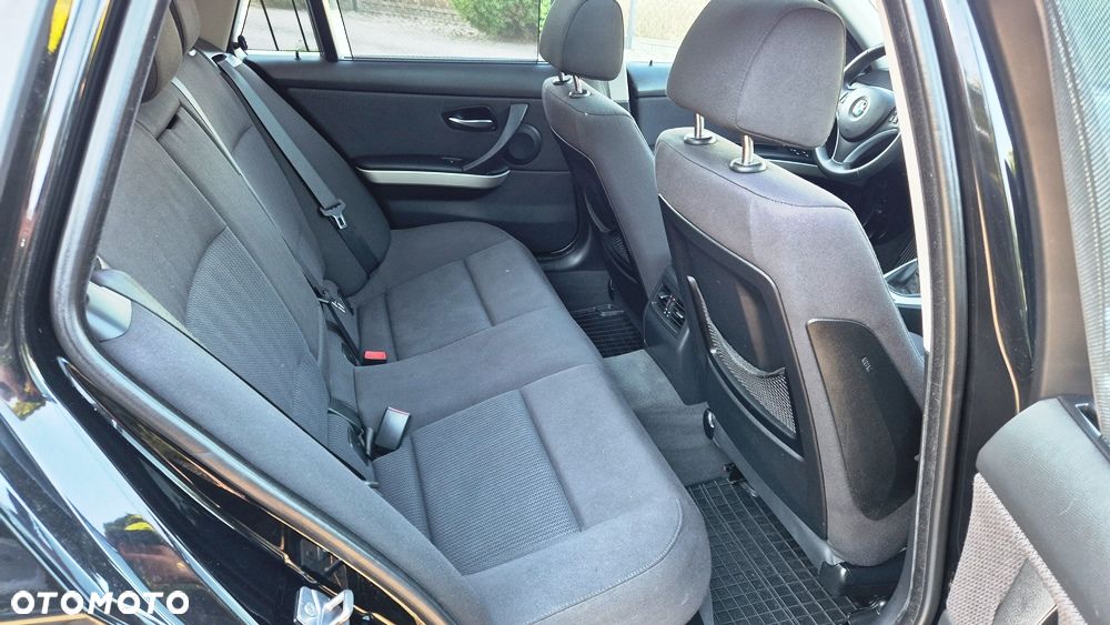 BMW Seria 3 - 12