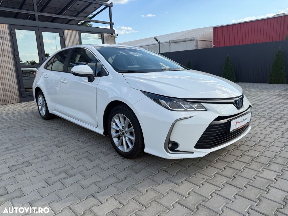Toyota Corolla 1.8 Business Edition - 1