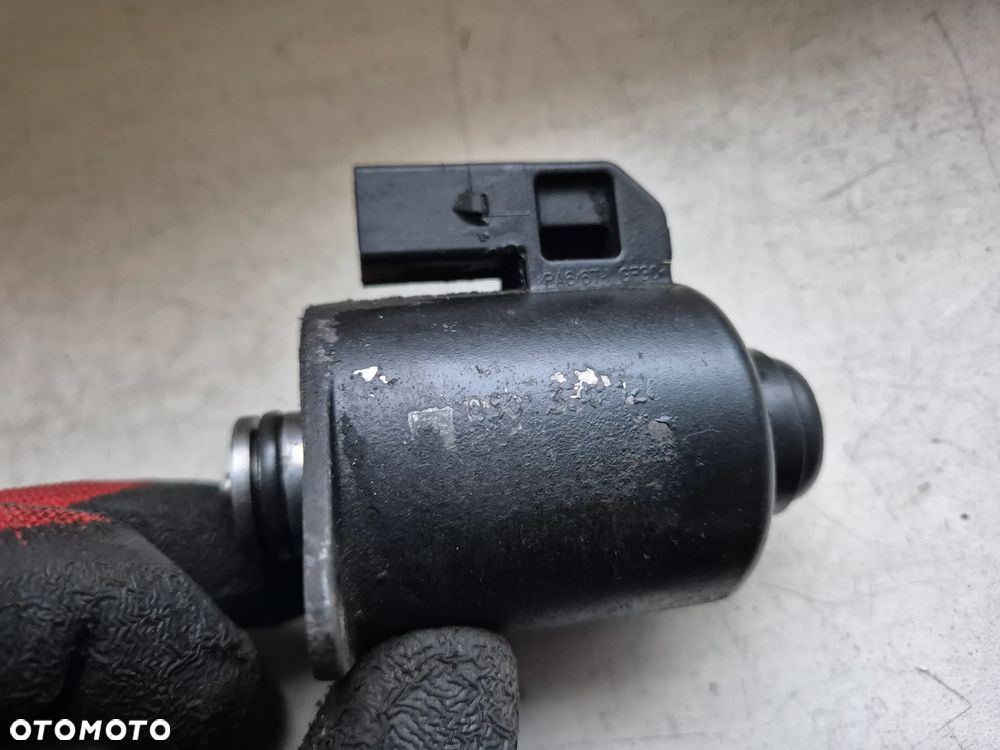 ELEKTROZAWÓR CEWKA RETARDERA INTARDERA SKRZYNI DAF XF 106 , MAN TGX TGS EURO 6  0501330120 - 4