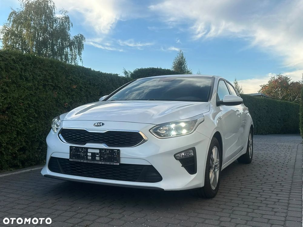 Kia Ceed - 1