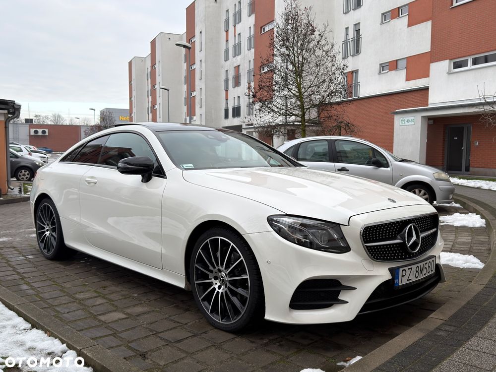 Mercedes-Benz Klasa E 220 d 4-Matic 9G-TRONIC - 2
