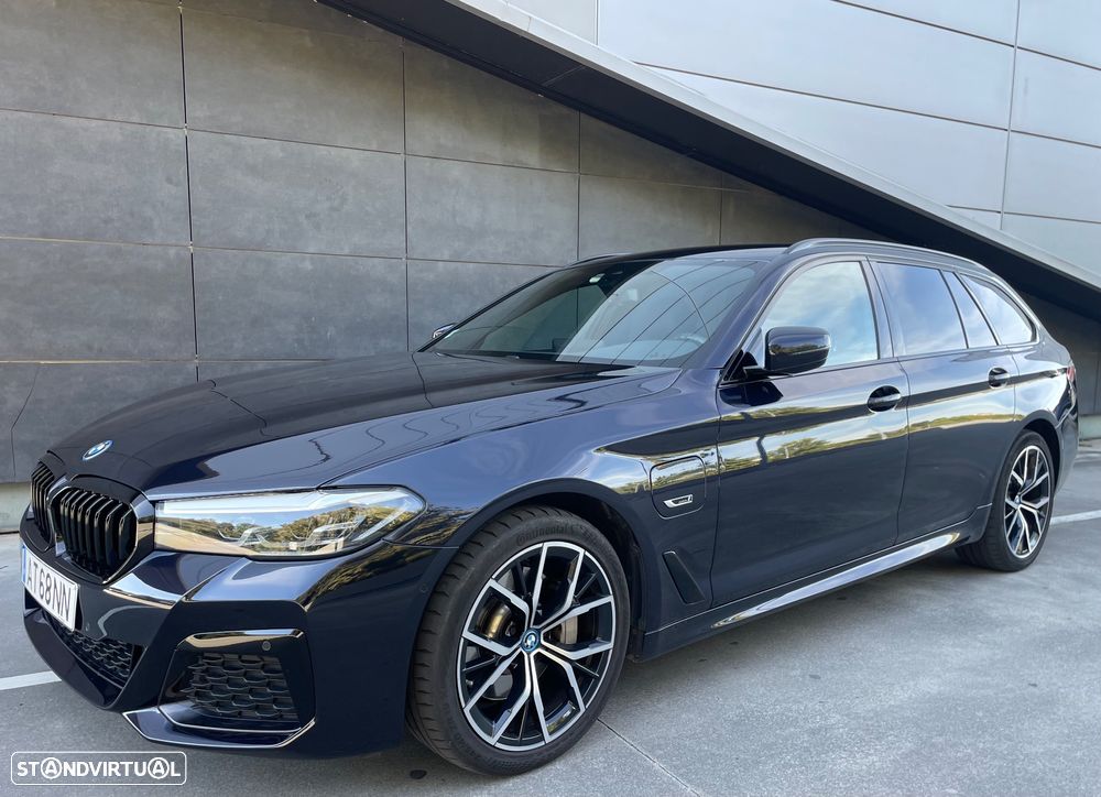 BMW 530 e Pack 50 anos M - 9