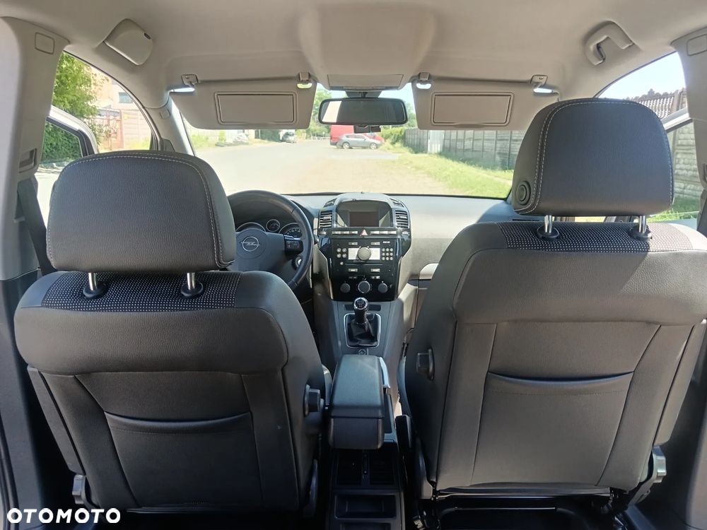 Opel Zafira 1.8 Innovation 110 Jahre - 8