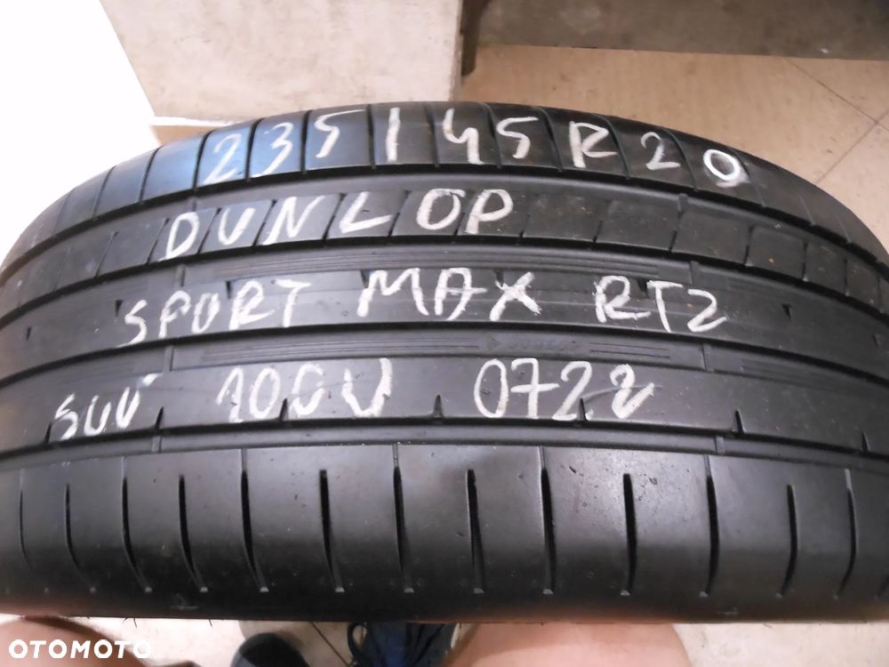 Opona pojedyńcza 235/45r20 dunlop sport maxx rt2 suv  7,5mm  lato - 1