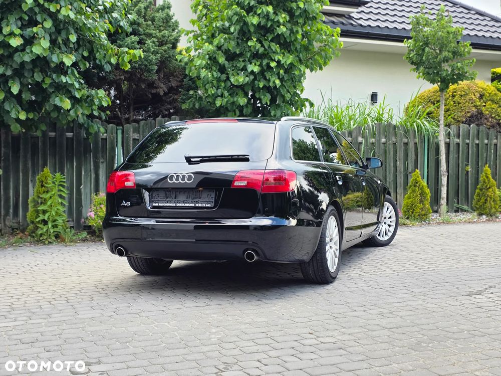 Audi A6 Avant - 16