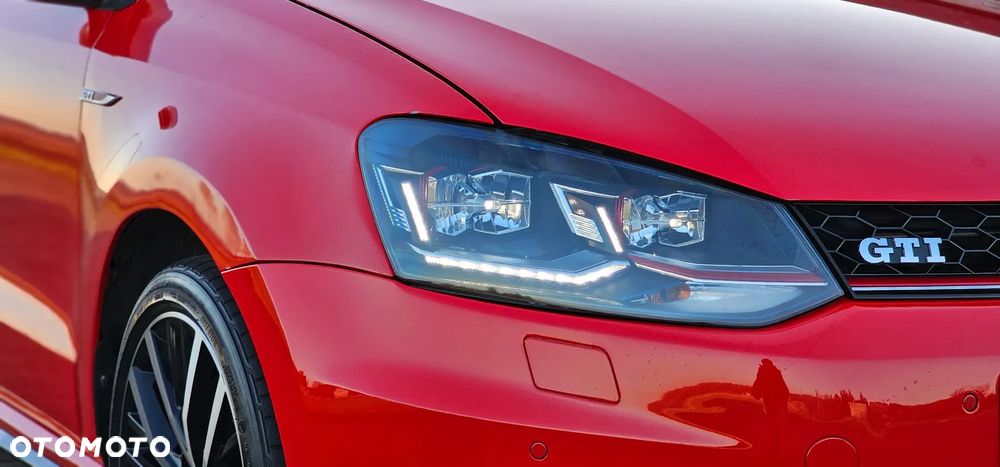 Volkswagen Polo 1.8 TSI (Blue Motion Technology) GTI - 24