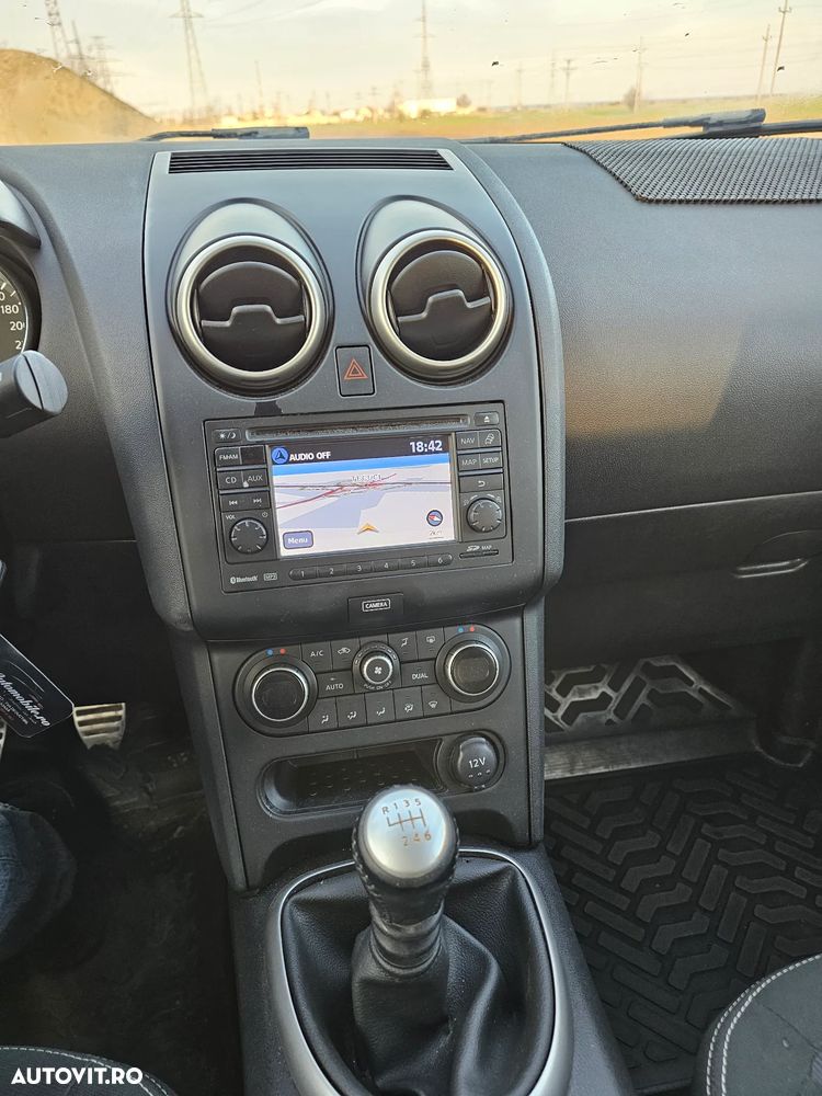 Nissan Qashqai 1.5 dCi DPF 360 - 9