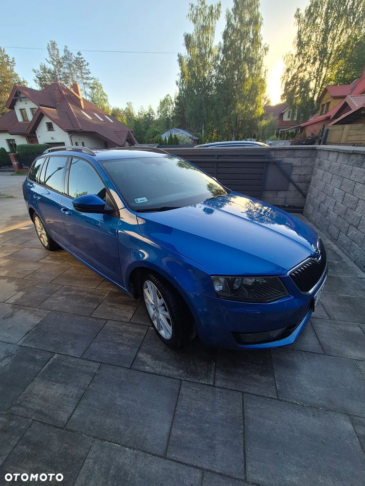 Skoda Octavia 2.0 TDI Elegance DSG - 6