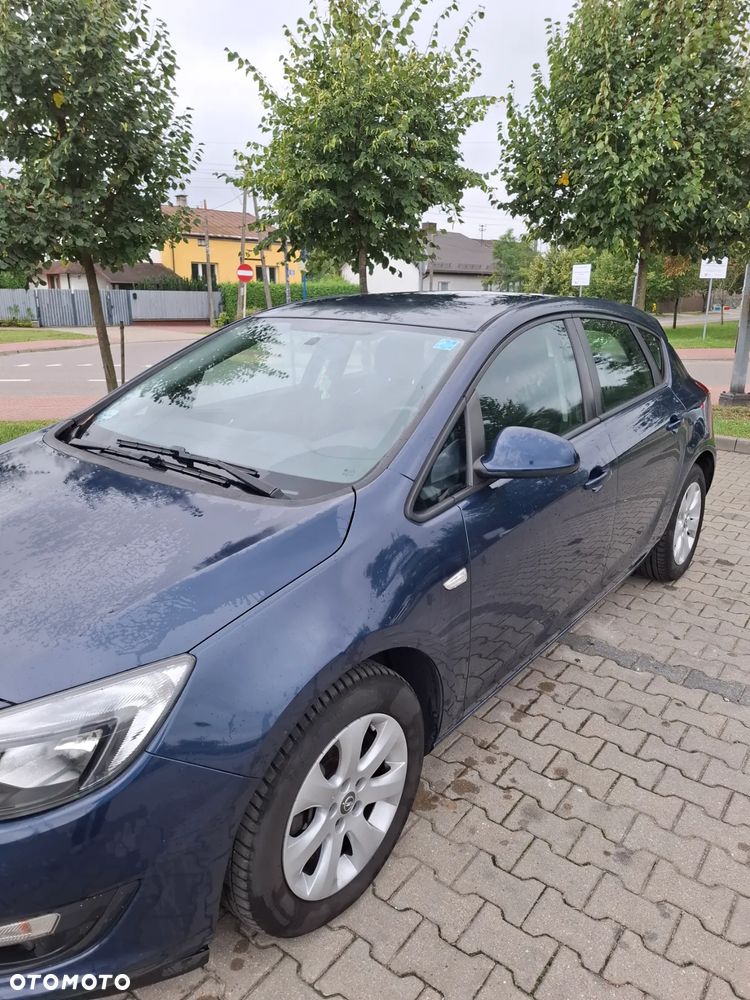 Opel Astra IV 1.6 Active - 9