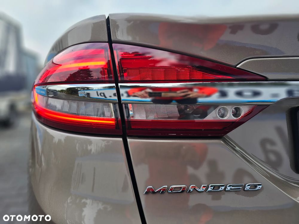 Ford Mondeo 2.0 TDCi Titanium PowerShift - 10