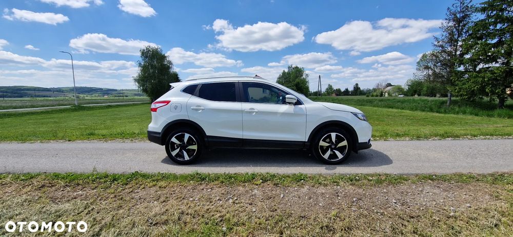 Nissan Qashqai 1.2 DIG-T Xtronic TEKNA - 3