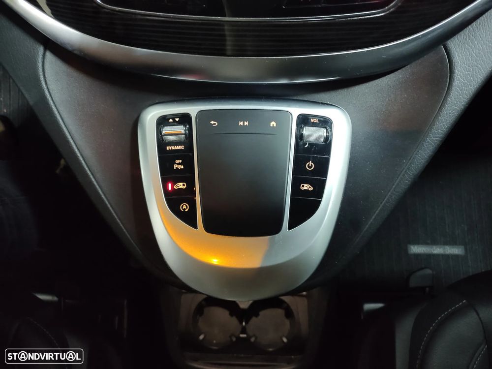 Mercedes-Benz V 250 d Longo Avantgarde - 19