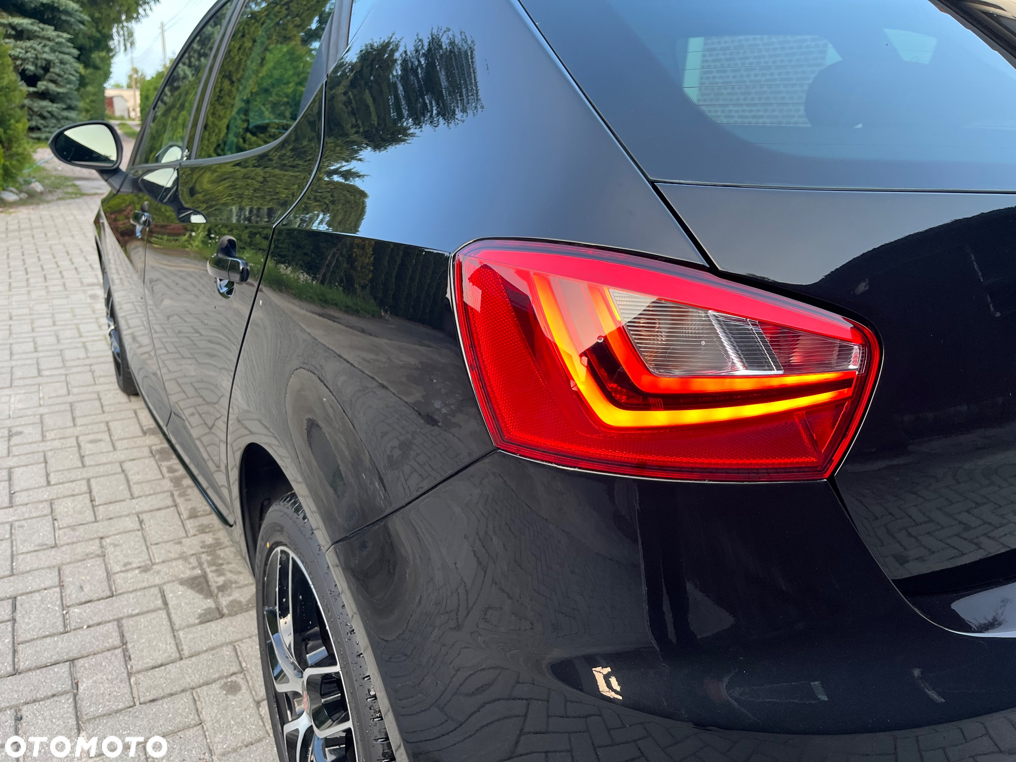 Seat Ibiza 1.2 TSI CONNECT - 10
