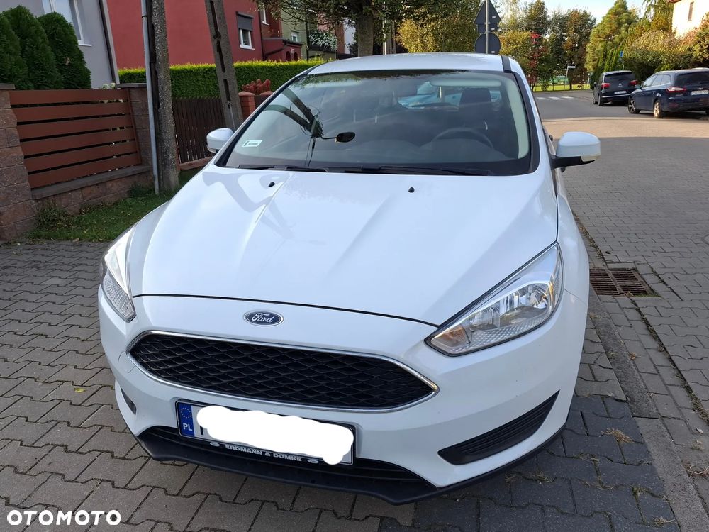 Ford Focus 2017 photo 2